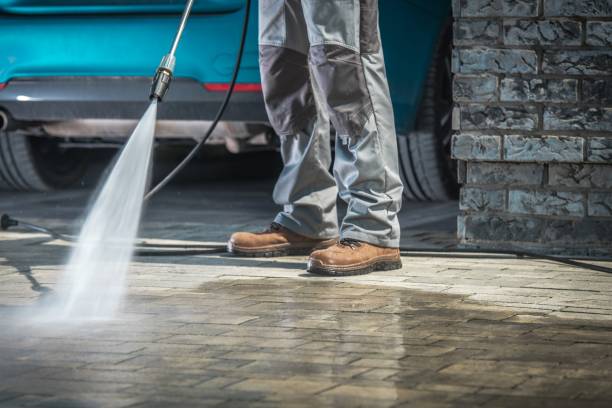 Best Pool Deck Cleaning  in Tooele, UT